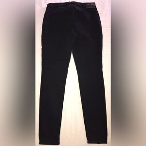 True Religion Jennie Mid~Rise Jet Black Size 29 Women’s